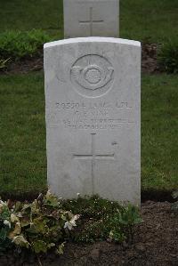 Nine Elms British Cemetery - Vine, George Edward