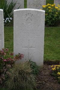 Nine Elms British Cemetery - Warren, Ernest