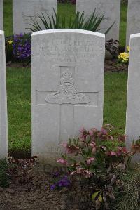 Nine Elms British Cemetery - Wright, Fred