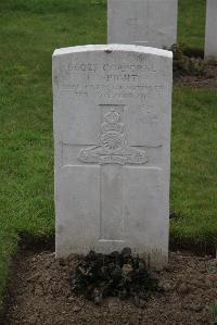 Nine Elms British Cemetery - Wright, Laurence