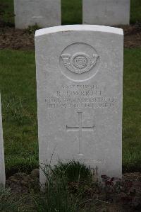 Nine Elms British Cemetery - Wright, Reginald Joseph