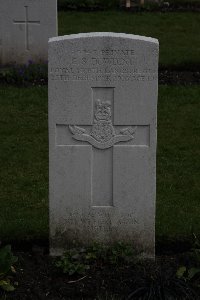 Hyde Park Corner (Royal Berks) Cemetery - Dowding, Charles Stanley