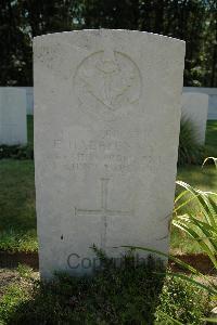 Hyde Park Corner (Royal Berks) Cemetery - Halfpenny, Ernest