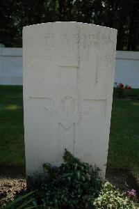 Hyde Park Corner (Royal Berks) Cemetery - Wright, James