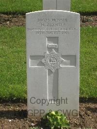 Authuile Military Cemetery - Bishop, H