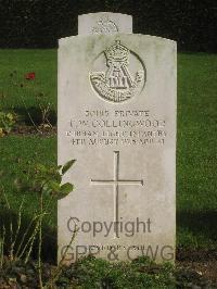 Authuile Military Cemetery - Collingwood, Thomas William