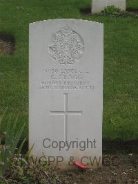 Authuile Military Cemetery - Cragg, George