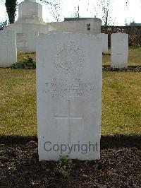 Authuile Military Cemetery - Golightly, F W