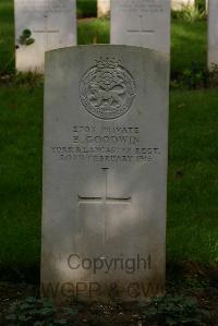 Authuile Military Cemetery - Goodwin, B