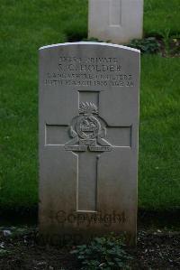 Authuile Military Cemetery - Holder, S C