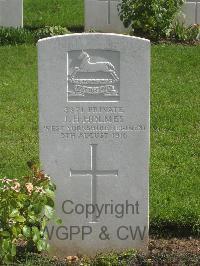 Authuile Military Cemetery - Holmes, J H