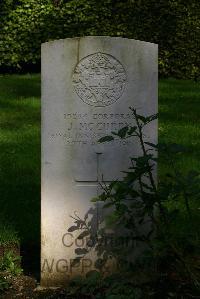 Authuile Military Cemetery - McCurry, J