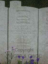 Authuile Military Cemetery - Rennie, W S