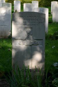 Authuile Military Cemetery - Rotherforth, G