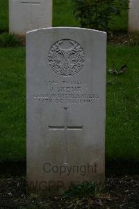 Authuile Military Cemetery - Skene, J