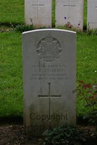 Authuile Military Cemetery - Stordy, Joseph Pattinson