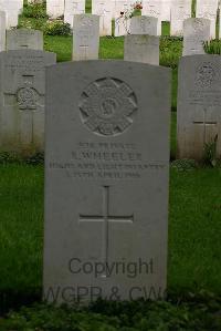 Authuile Military Cemetery - Wheeler, R