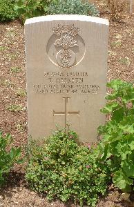 Medjez-El-Bab War Cemetery - Hesketh, Thomas