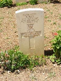 Medjez-El-Bab War Cemetery - Holt, Edward