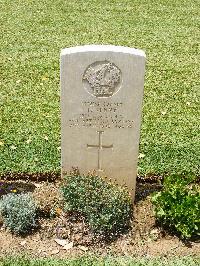 Medjez-El-Bab War Cemetery - Kenny, Thomas