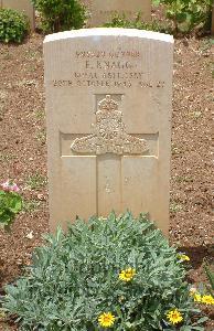 Medjez-El-Bab War Cemetery - Knagg, Eric