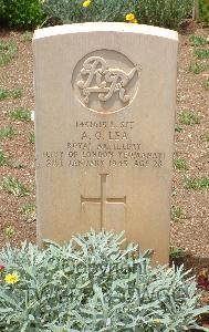 Medjez-El-Bab War Cemetery - Lea, Arthur Ormrod