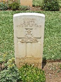 Medjez-El-Bab War Cemetery - Lewis, George