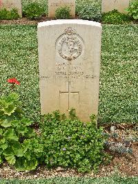 Medjez-El-Bab War Cemetery - Lines, Geoffrey Charles