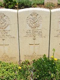 Medjez-El-Bab War Cemetery - Littler, Thomas William