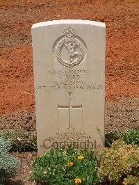 Medjez-El-Bab War Cemetery - Lord, Frank