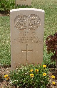 Medjez-El-Bab War Cemetery - McInnes, Duncan