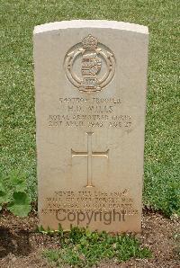 Medjez-El-Bab War Cemetery - Mills, Henry