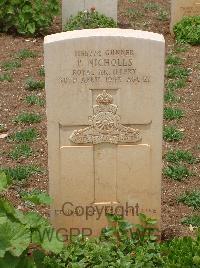 Medjez-El-Bab War Cemetery - Nicholls, Peter