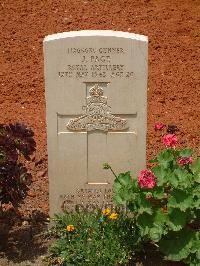 Medjez-El-Bab War Cemetery - Page, John