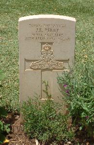 Medjez-El-Bab War Cemetery - Perry, John Emmanuel