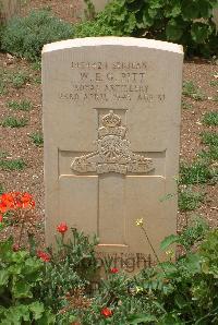 Medjez-El-Bab War Cemetery - Pitt, William Edward George