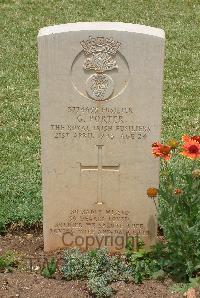 Medjez-El-Bab War Cemetery - Porter, Gilbert Godley