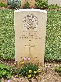 Medjez-El-Bab War Cemetery - Quine, Stephen Rawdon