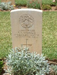 Medjez-El-Bab War Cemetery - Reynolds, Albert Lewis