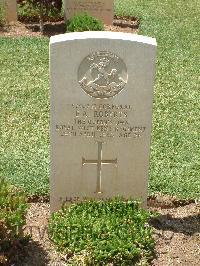 Medjez-El-Bab War Cemetery - Roberts, Edward Alfred