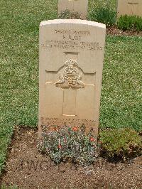 Medjez-El-Bab War Cemetery - Roby, Frank