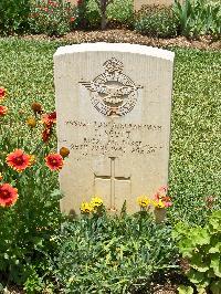 Medjez-El-Bab War Cemetery - Scott, Frank