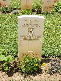 Medjez-El-Bab War Cemetery - Short, Robert