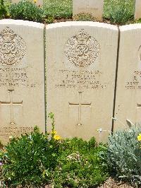 Medjez-El-Bab War Cemetery - Sinclair, John