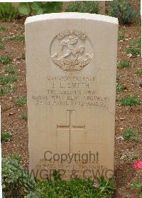 Medjez-El-Bab War Cemetery - Smith, Frederick Lionel