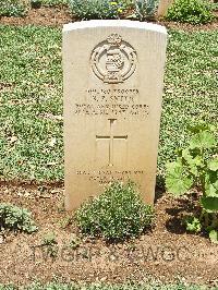 Medjez-El-Bab War Cemetery - Smith, Norman Peter