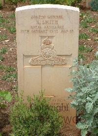 Medjez-El-Bab War Cemetery - Smith, Robert