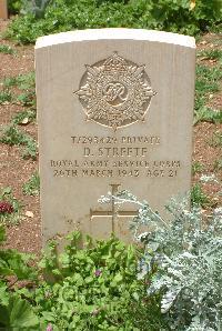 Medjez-El-Bab War Cemetery - Streete, Douglas