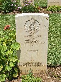 Medjez-El-Bab War Cemetery - Tait, Edward