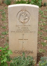 Medjez-El-Bab War Cemetery - Toner, Nicholas